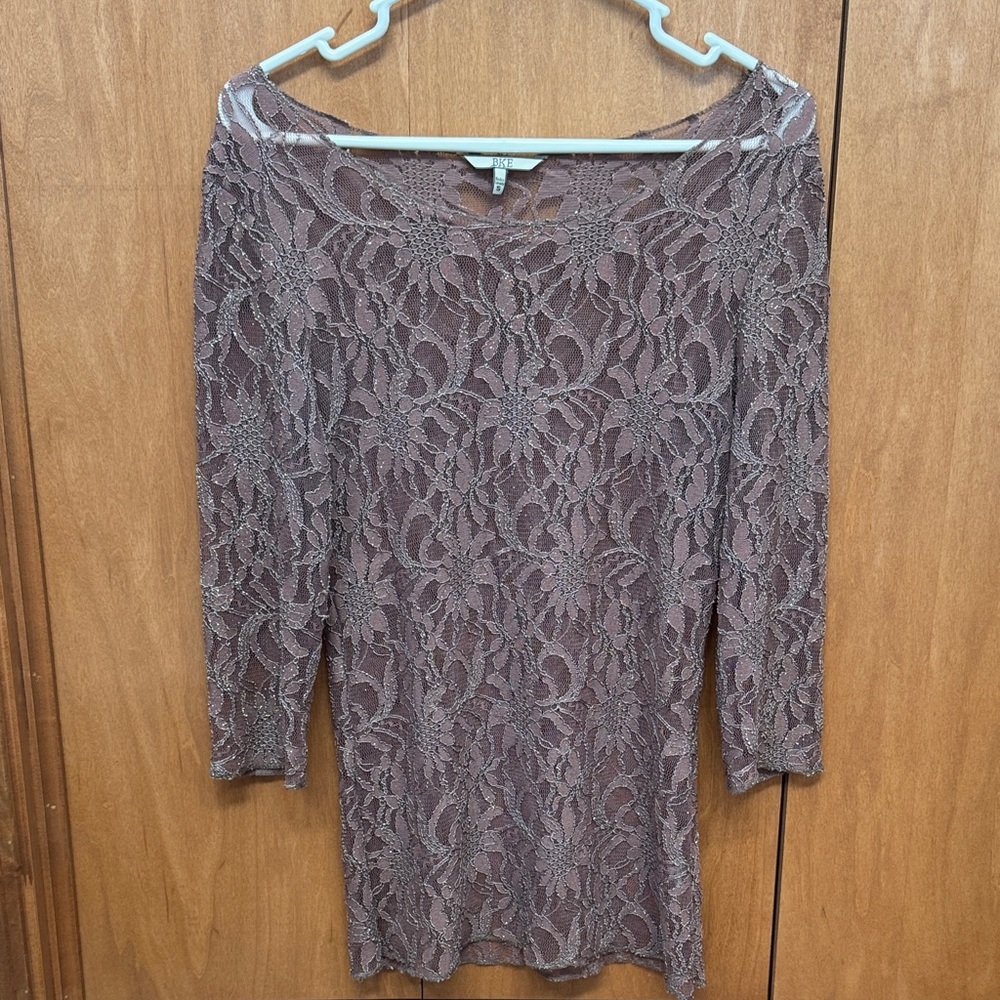BKE Lace Long Sleeve Top